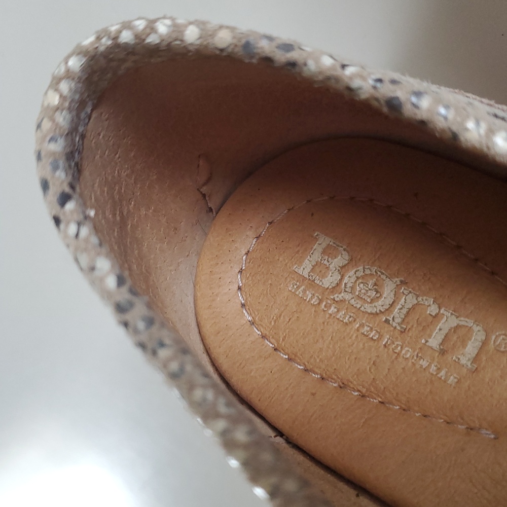Born Snakeskin Pattern Loafers Size 7M - Picture 10 of 10